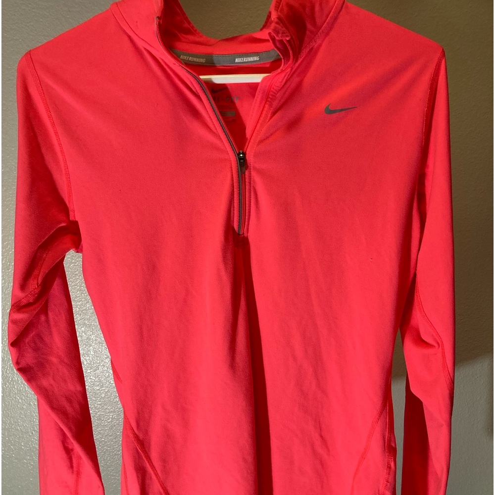 Coral Women’s Nike dri fit sweater